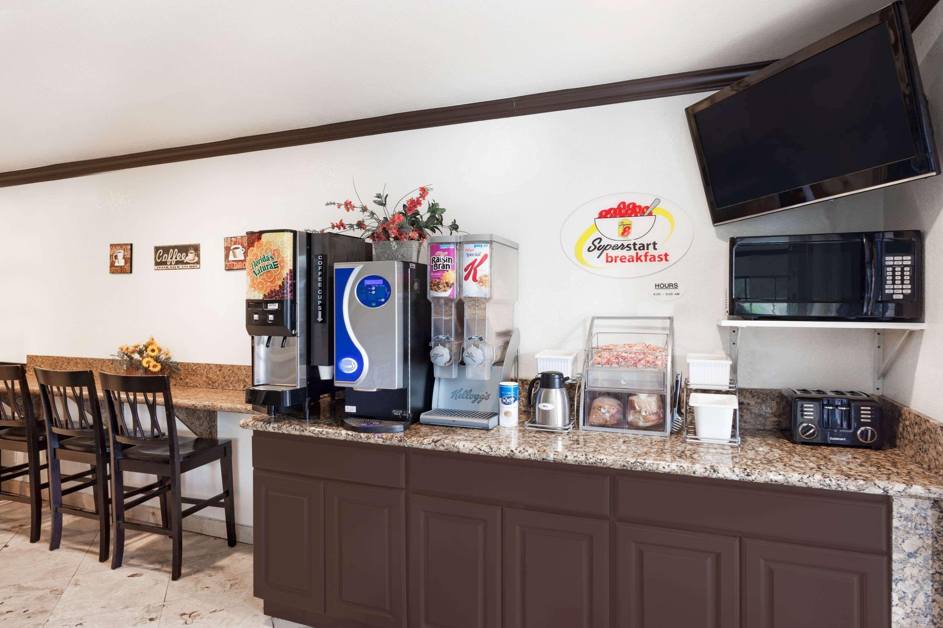 במוטל Super 8 By Wyndham Santa Clarita/Valencia מראה חיצוני תמונה