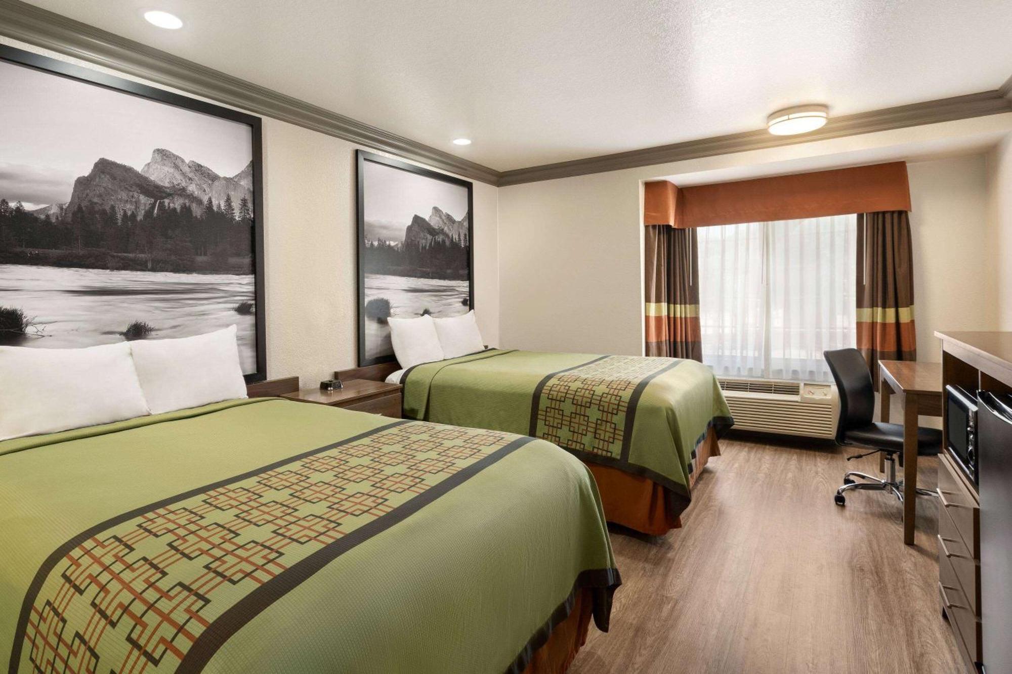 במוטל Super 8 By Wyndham Santa Clarita/Valencia מראה חיצוני תמונה